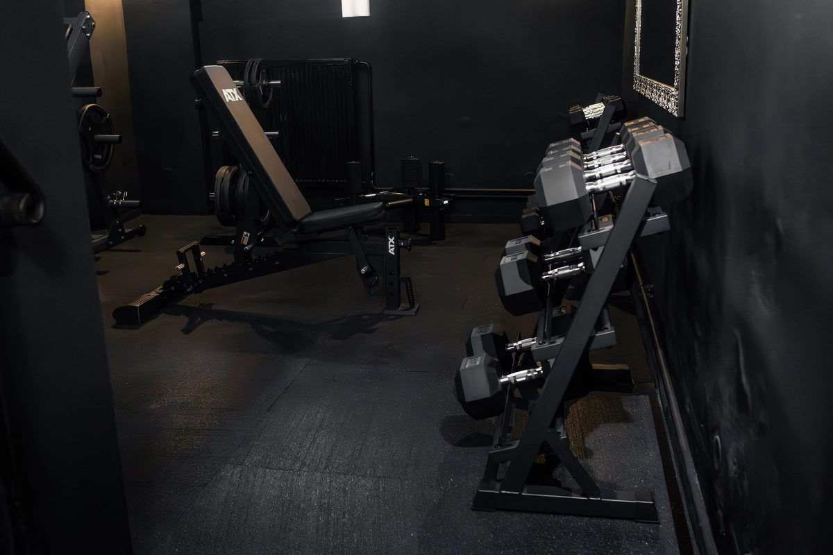 Lavice na posilování